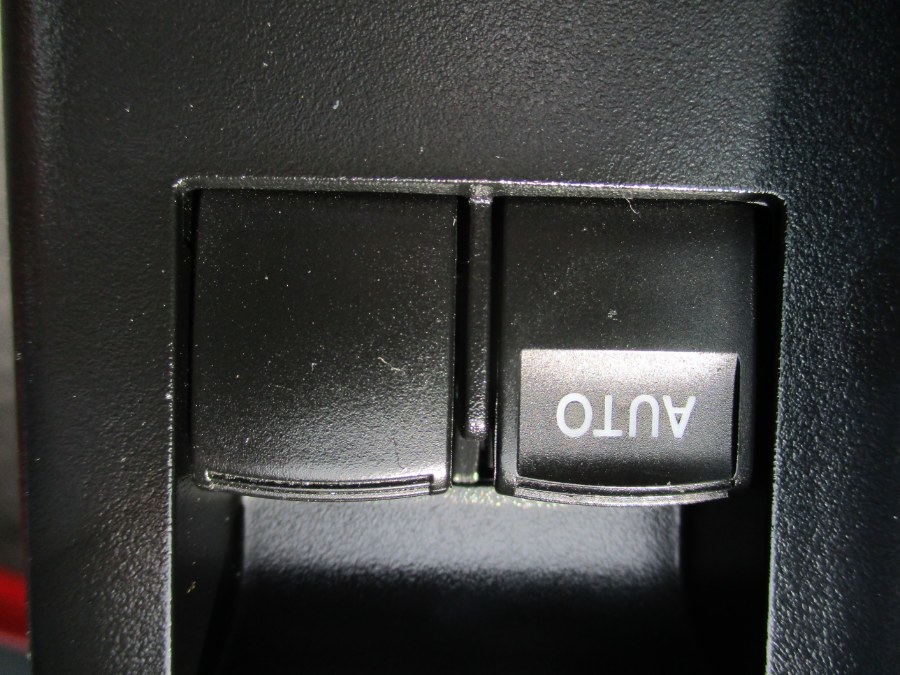2013 Toyota Tacoma V6 4x4 Club Cab, available for sale in Meriden, Connecticut | Cos Central Auto. Meriden, Connecticut 2013 Toyota Tacoma V6 4x4 Club Cab, available for sale in Meriden, Connecticut | Cos Central Auto. Meriden, Connecticut