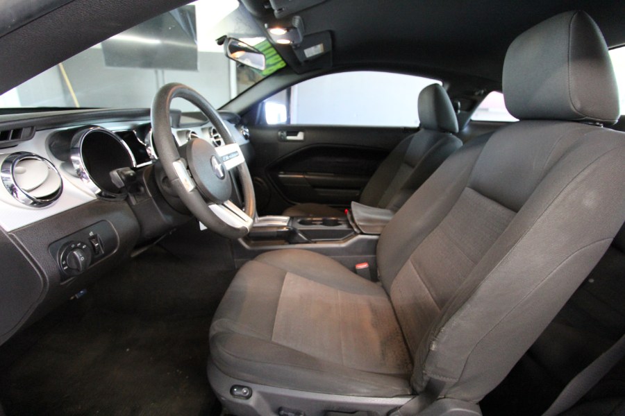 2007 Ford Mustang 2dr Cpe Deluxe, available for sale in Garden Grove, California | U Save Auto Auction. Garden Grove, California 2007 Ford Mustang 2dr Cpe Deluxe, available for sale in Garden Grove, California | U Save Auto Auction. Garden Grove, California