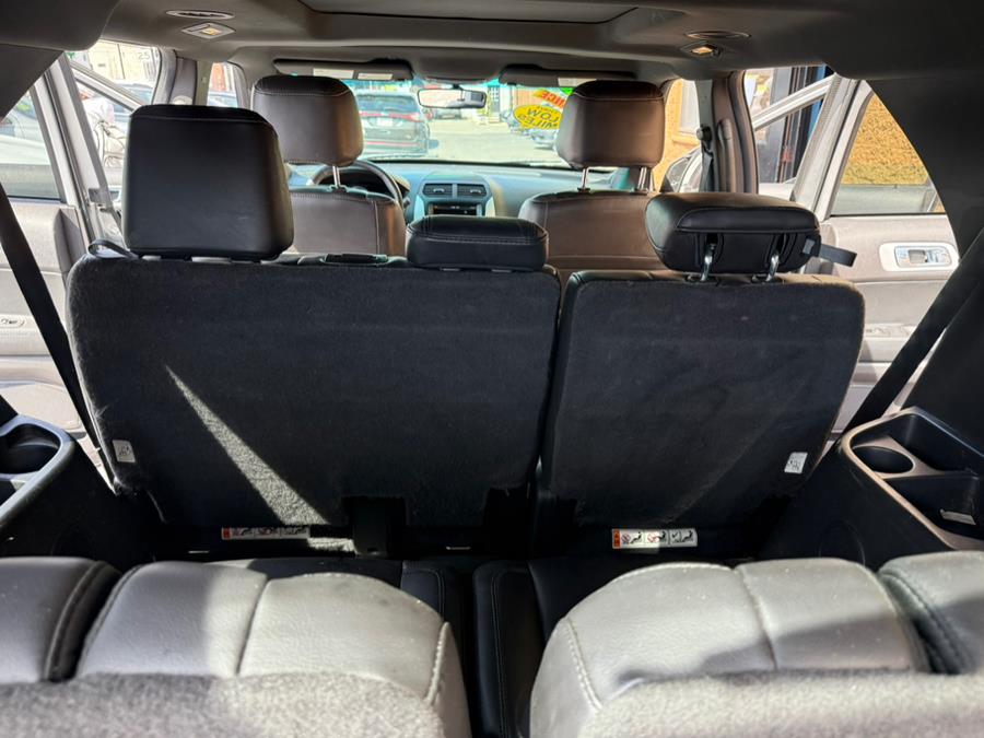 2015 Ford Explorer 4WD 4dr XLT, available for sale in Revere, Massachusetts | Wonderland Auto. Revere, Massachusetts 2015 Ford Explorer 4WD 4dr XLT, available for sale in Revere, Massachusetts | Wonderland Auto. Revere, Massachusetts