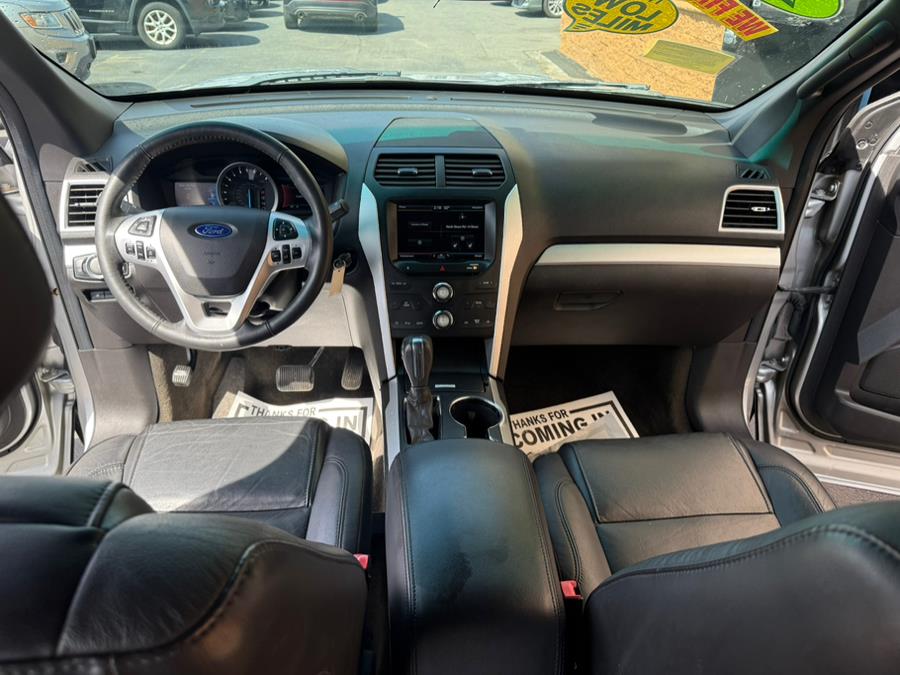 2015 Ford Explorer 4WD 4dr XLT, available for sale in Revere, Massachusetts | Wonderland Auto. Revere, Massachusetts 2015 Ford Explorer 4WD 4dr XLT, available for sale in Revere, Massachusetts | Wonderland Auto. Revere, Massachusetts