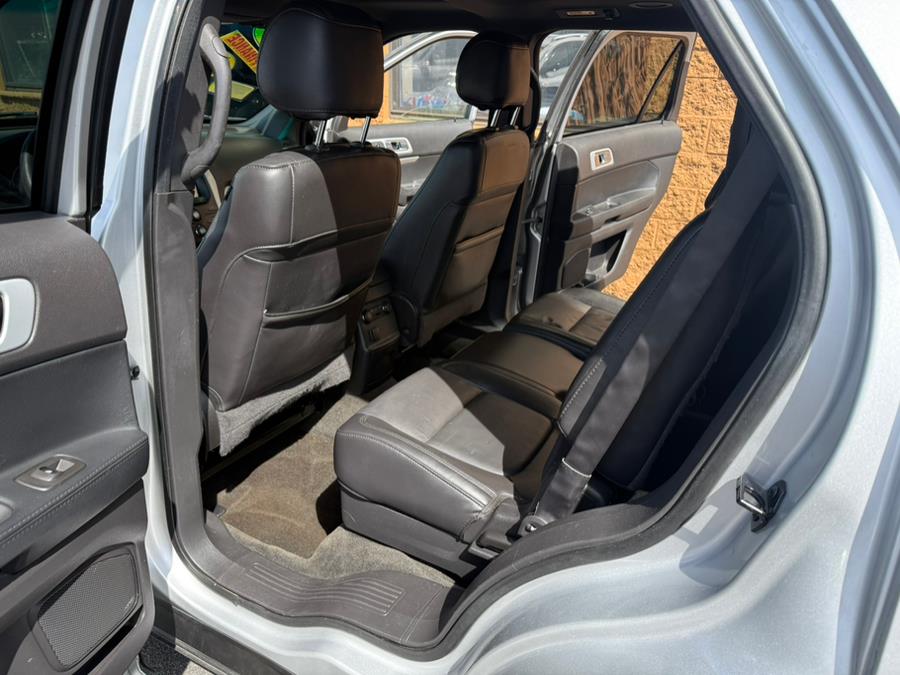 2015 Ford Explorer 4WD 4dr XLT, available for sale in Revere, Massachusetts | Wonderland Auto. Revere, Massachusetts 2015 Ford Explorer 4WD 4dr XLT, available for sale in Revere, Massachusetts | Wonderland Auto. Revere, Massachusetts