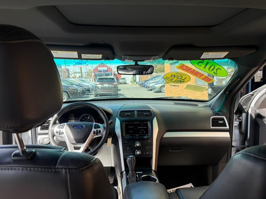 2015 Ford Explorer 4WD 4dr XLT, available for sale in Revere, Massachusetts | Wonderland Auto. Revere, Massachusetts 2015 Ford Explorer 4WD 4dr XLT, available for sale in Revere, Massachusetts | Wonderland Auto. Revere, Massachusetts