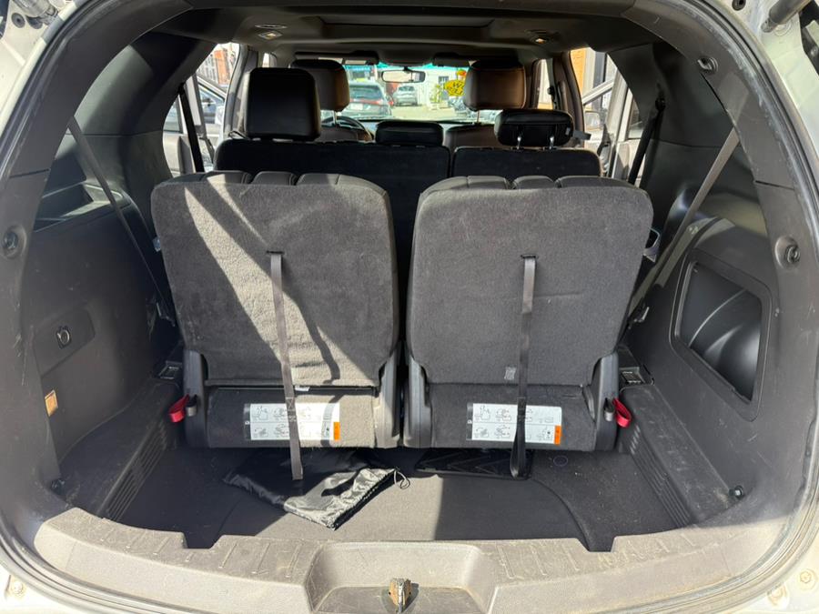 2015 Ford Explorer 4WD 4dr XLT, available for sale in Revere, Massachusetts | Wonderland Auto. Revere, Massachusetts 2015 Ford Explorer 4WD 4dr XLT, available for sale in Revere, Massachusetts | Wonderland Auto. Revere, Massachusetts