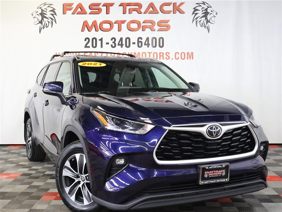 2021 Toyota Highlander XLE, available for sale in Paterson, New Jersey | Fast Track Motors. Paterson, New Jersey 2021 Toyota Highlander XLE, available for sale in Paterson, New Jersey | Fast Track Motors. Paterson, New Jersey