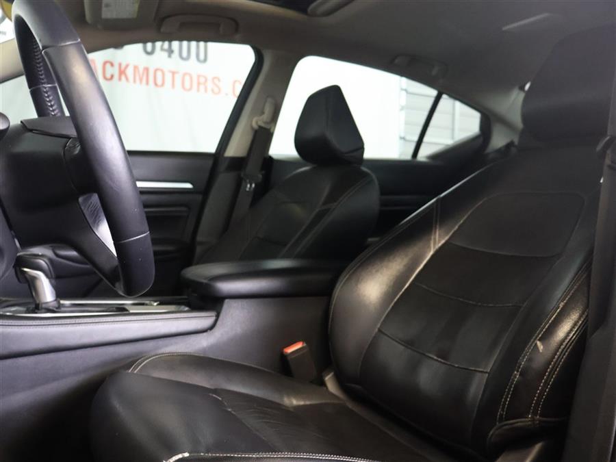 2020 Nissan Altima SL, available for sale in Paterson, New Jersey | Fast Track Motors. Paterson, New Jersey 2020 Nissan Altima SL, available for sale in Paterson, New Jersey | Fast Track Motors. Paterson, New Jersey
