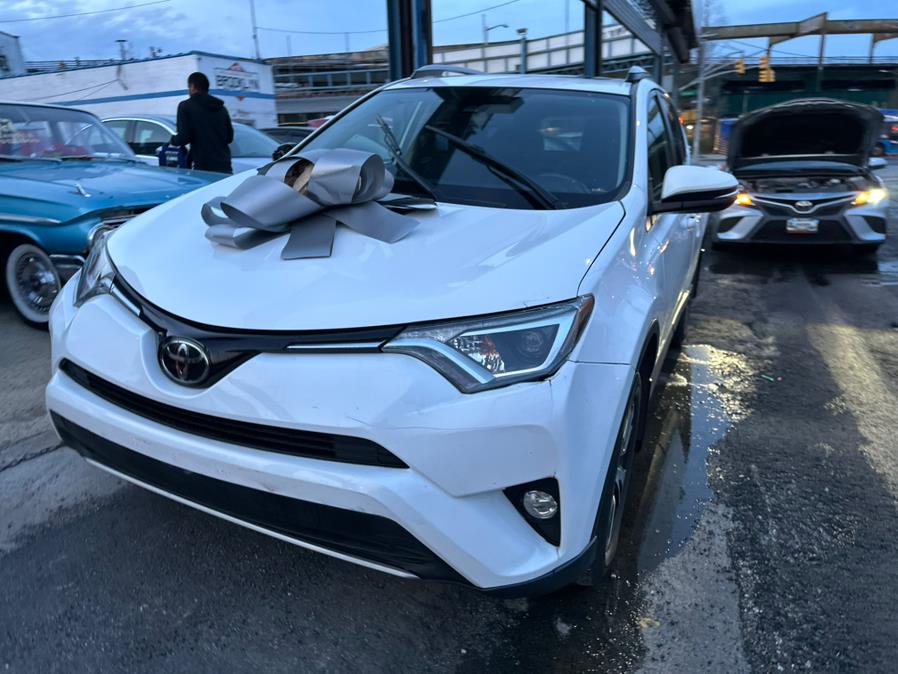 2018 Toyota RAV4 XLE AWD (Natl), available for sale in Brooklyn, New York | Brooklyn Auto Mall LLC. Brooklyn, New York 2018 Toyota RAV4 XLE AWD (Natl), available for sale in Brooklyn, New York | Brooklyn Auto Mall LLC. Brooklyn, New York