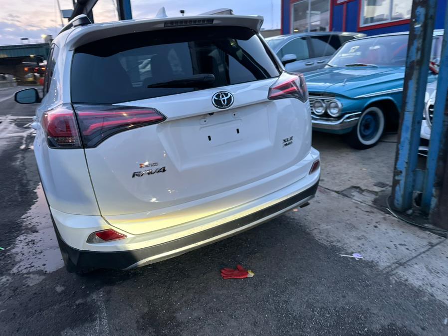 2018 Toyota RAV4 XLE AWD (Natl), available for sale in Brooklyn, New York | Brooklyn Auto Mall LLC. Brooklyn, New York 2018 Toyota RAV4 XLE AWD (Natl), available for sale in Brooklyn, New York | Brooklyn Auto Mall LLC. Brooklyn, New York