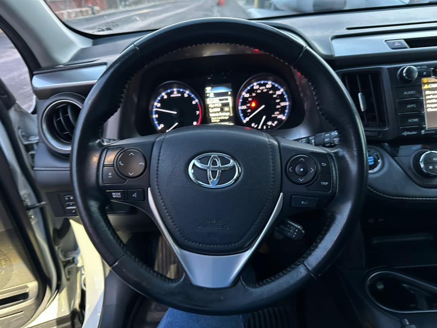 2018 Toyota RAV4 XLE AWD (Natl), available for sale in Brooklyn, New York | Brooklyn Auto Mall LLC. Brooklyn, New York 2018 Toyota RAV4 XLE AWD (Natl), available for sale in Brooklyn, New York | Brooklyn Auto Mall LLC. Brooklyn, New York
