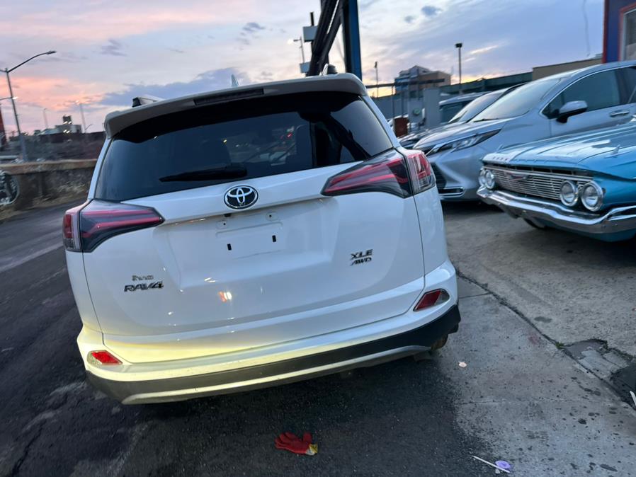 2018 Toyota RAV4 XLE AWD (Natl), available for sale in Brooklyn, New York | Brooklyn Auto Mall LLC. Brooklyn, New York 2018 Toyota RAV4 XLE AWD (Natl), available for sale in Brooklyn, New York | Brooklyn Auto Mall LLC. Brooklyn, New York
