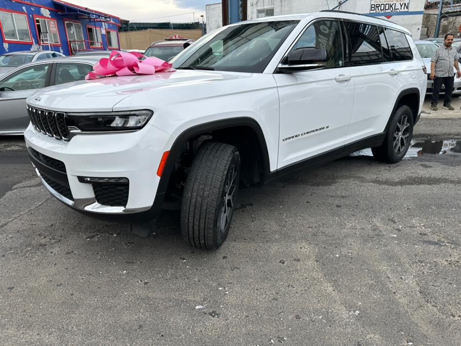 2023 Jeep Grand Cherokee L Limited 4x2, available for sale in Brooklyn, New York | Brooklyn Auto Mall LLC. Brooklyn, New York 2023 Jeep Grand Cherokee L Limited 4x2, available for sale in Brooklyn, New York | Brooklyn Auto Mall LLC. Brooklyn, New York