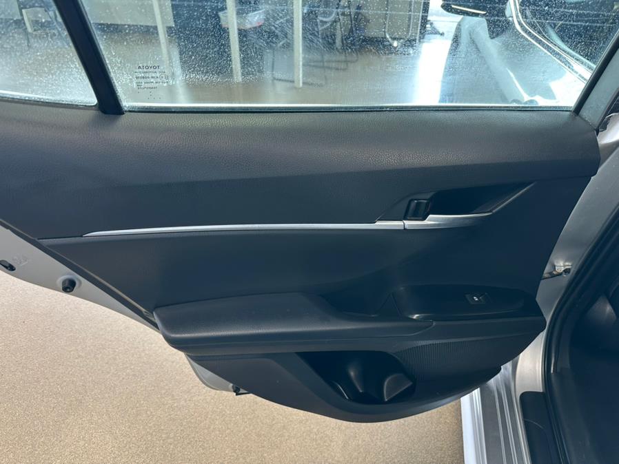 2020 Toyota Camry SE Auto (Natl), available for sale in Inwood, New York | 5 Towns Drive. Inwood, New York 2020 Toyota Camry SE Auto (Natl), available for sale in Inwood, New York | 5 Towns Drive. Inwood, New York