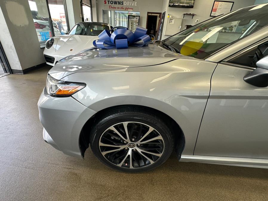 2020 Toyota Camry SE Auto (Natl), available for sale in Inwood, New York | 5 Towns Drive. Inwood, New York 2020 Toyota Camry SE Auto (Natl), available for sale in Inwood, New York | 5 Towns Drive. Inwood, New York
