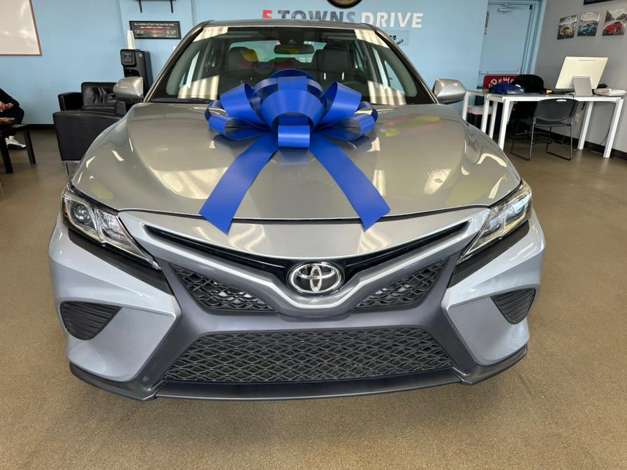 2020 Toyota Camry SE Auto (Natl), available for sale in Inwood, New York | 5 Towns Drive. Inwood, New York 2020 Toyota Camry SE Auto (Natl), available for sale in Inwood, New York | 5 Towns Drive. Inwood, New York