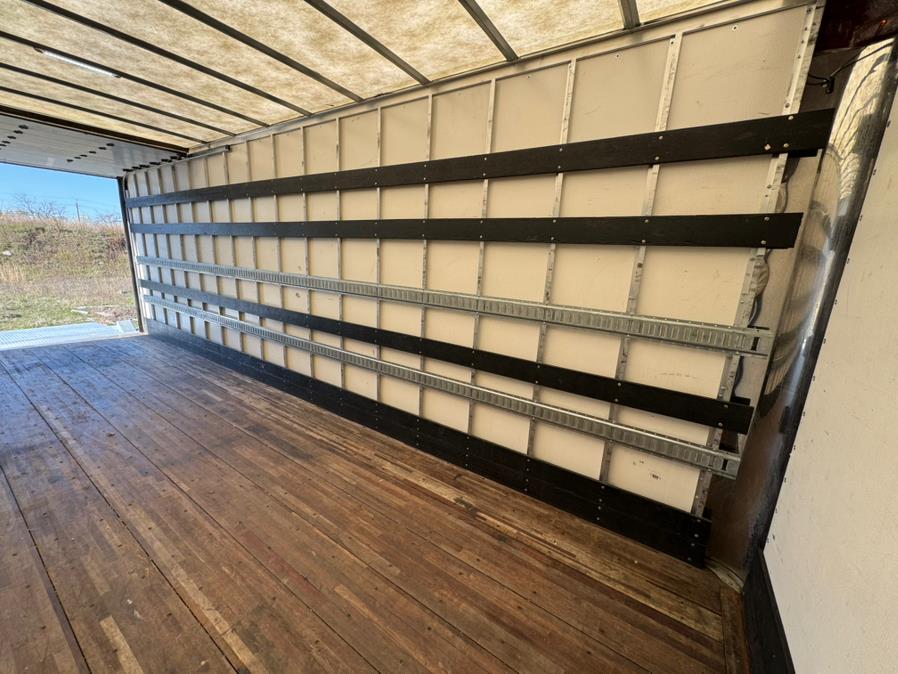 2020 Hino 268A 26 FT BOX ALUMINUM LIFT-GATE, available for sale in Paterson, New Jersey | Speedway Commercial Motors LLC. Paterson, New Jersey 2020 Hino 268A 26 FT BOX ALUMINUM LIFT-GATE, available for sale in Paterson, New Jersey | Speedway Commercial Motors LLC. Paterson, New Jersey