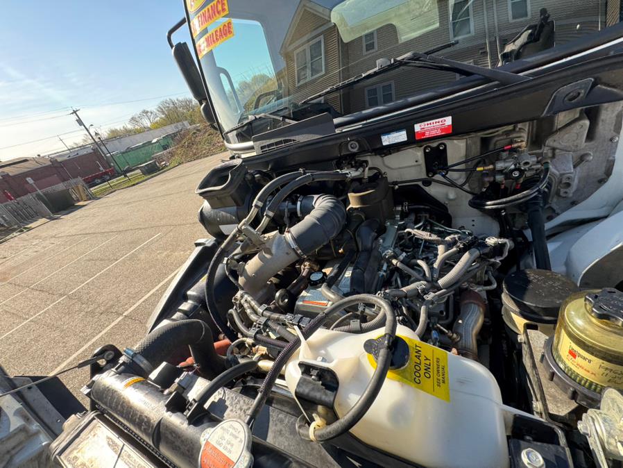 2020 Hino 268A 26 FT BOX ALUMINUM LIFT-GATE, available for sale in Paterson, New Jersey | Speedway Commercial Motors LLC. Paterson, New Jersey 2020 Hino 268A 26 FT BOX ALUMINUM LIFT-GATE, available for sale in Paterson, New Jersey | Speedway Commercial Motors LLC. Paterson, New Jersey