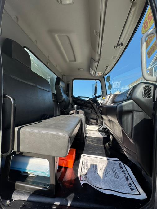 2020 Hino 268A 26 FT BOX ALUMINUM LIFT-GATE, available for sale in Paterson, New Jersey | Speedway Commercial Motors LLC. Paterson, New Jersey 2020 Hino 268A 26 FT BOX ALUMINUM LIFT-GATE, available for sale in Paterson, New Jersey | Speedway Commercial Motors LLC. Paterson, New Jersey
