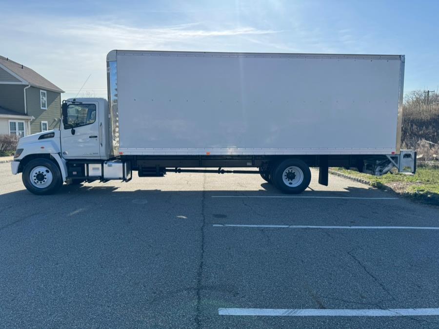 2020 Hino 268A 26 FT BOX ALUMINUM LIFT-GATE, available for sale in Paterson, New Jersey | Speedway Commercial Motors LLC. Paterson, New Jersey 2020 Hino 268A 26 FT BOX ALUMINUM LIFT-GATE, available for sale in Paterson, New Jersey | Speedway Commercial Motors LLC. Paterson, New Jersey