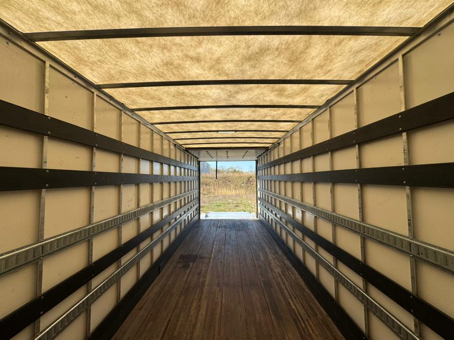 2020 Hino 268A 26 FT BOX ALUMINUM LIFT-GATE, available for sale in Paterson, New Jersey | Speedway Commercial Motors LLC. Paterson, New Jersey 2020 Hino 268A 26 FT BOX ALUMINUM LIFT-GATE, available for sale in Paterson, New Jersey | Speedway Commercial Motors LLC. Paterson, New Jersey