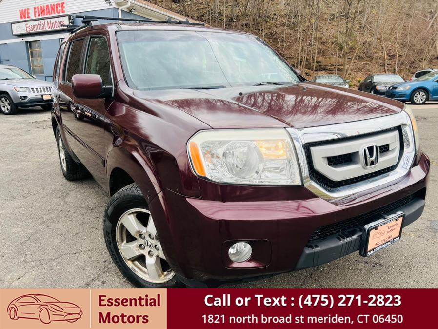 Used 2011 Honda Pilot in Meriden, Connecticut | Essential Motors. Meriden, Connecticut