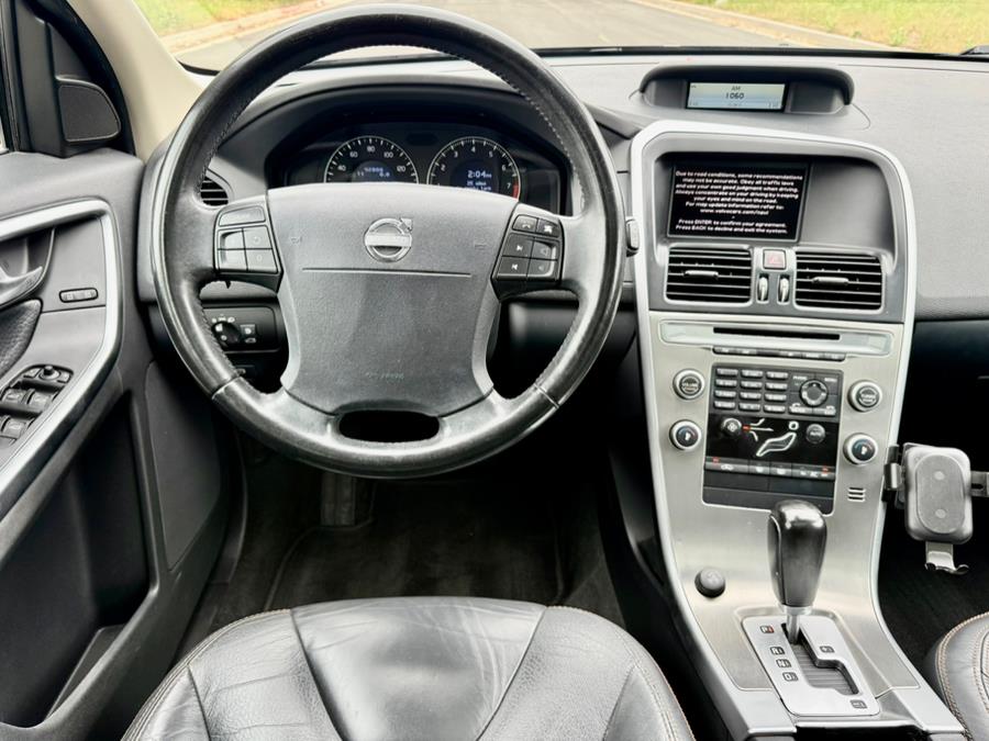 2010 Volvo XC60 FWD 4dr 3.2L w/Moonroof, available for sale in Tarzana, California | Ivanna Auto. Tarzana, California 2010 Volvo XC60 FWD 4dr 3.2L w/Moonroof, available for sale in Tarzana, California | Ivanna Auto. Tarzana, California