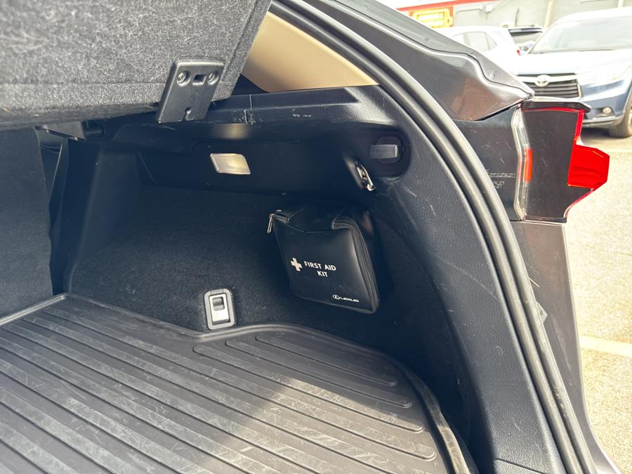 2018 Lexus NX NX 300 AWD, available for sale in Waterbury, Connecticut | National Auto Brokers, Inc.. Waterbury, Connecticut 2018 Lexus NX NX 300 AWD, available for sale in Waterbury, Connecticut | National Auto Brokers, Inc.. Waterbury, Connecticut