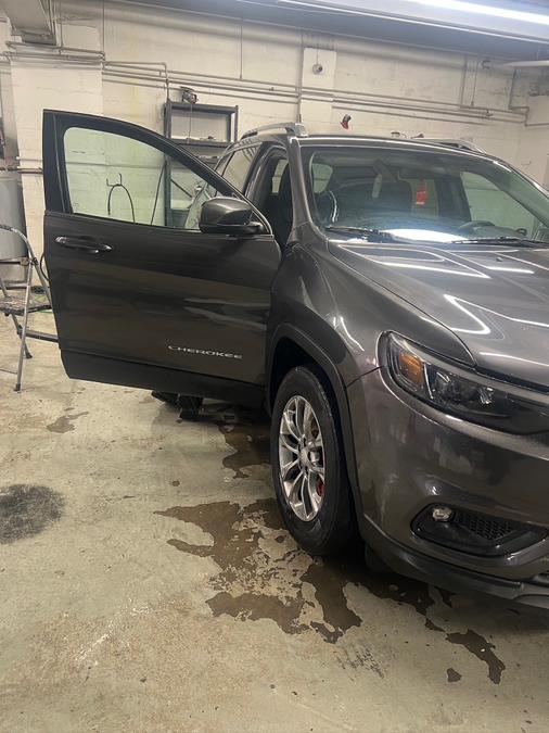 2019 Jeep Cherokee Latitude Plus 4x4, available for sale in Bridgeton, New Jersey | Elite Auto Retailer, LLC. Bridgeton, New Jersey 2019 Jeep Cherokee Latitude Plus 4x4, available for sale in Bridgeton, New Jersey | Elite Auto Retailer, LLC. Bridgeton, New Jersey