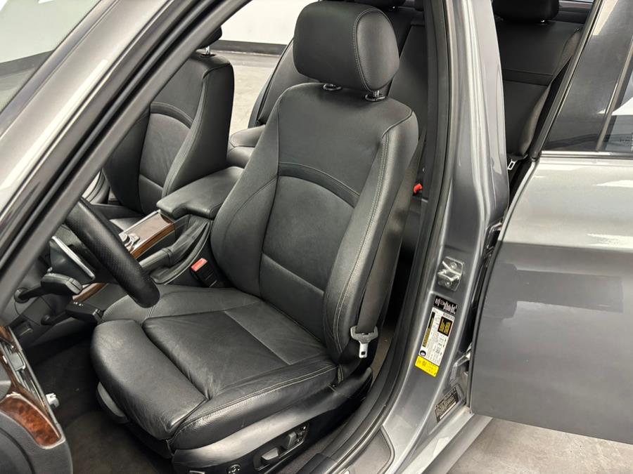 2011 BMW 3 Series 4dr Sdn 335i RWD, available for sale in Elizabeth, New Jersey | Dream Auto Group. Elizabeth, New Jersey 2011 BMW 3 Series 4dr Sdn 335i RWD, available for sale in Elizabeth, New Jersey | Dream Auto Group. Elizabeth, New Jersey