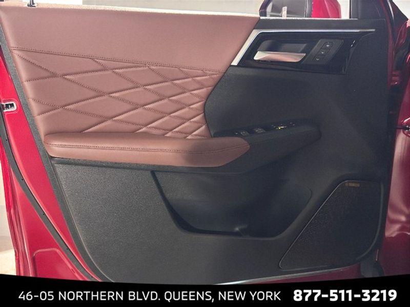 2025 Mitsubishi Outlander SEL, available for sale in Woodside, New York | Drive Central. Woodside, New York 2025 Mitsubishi Outlander SEL, available for sale in Woodside, New York | Drive Central. Woodside, New York
