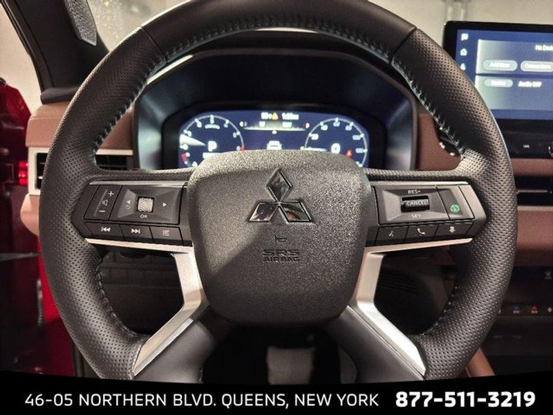 2025 Mitsubishi Outlander SEL, available for sale in Woodside, New York | Drive Central. Woodside, New York 2025 Mitsubishi Outlander SEL, available for sale in Woodside, New York | Drive Central. Woodside, New York