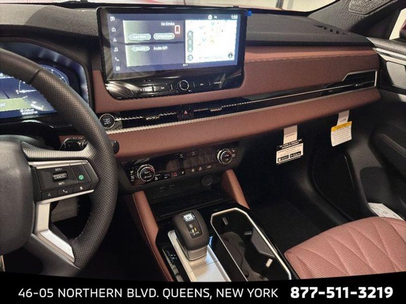 2025 Mitsubishi Outlander SEL, available for sale in Woodside, New York | Drive Central. Woodside, New York 2025 Mitsubishi Outlander SEL, available for sale in Woodside, New York | Drive Central. Woodside, New York