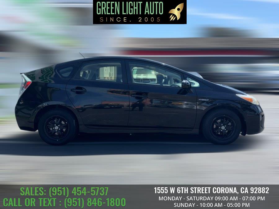 2013 Toyota Prius 5dr HB Two (Natl), available for sale in Corona, California | Green Light Auto. Corona, California 2013 Toyota Prius 5dr HB Two (Natl), available for sale in Corona, California | Green Light Auto. Corona, California