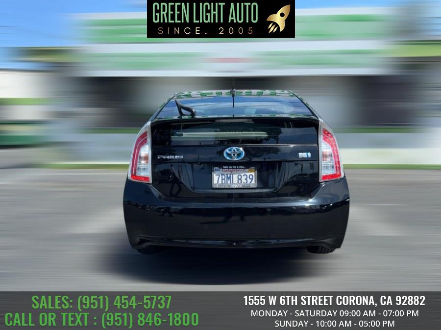 2013 Toyota Prius 5dr HB Two (Natl), available for sale in Corona, California | Green Light Auto. Corona, California 2013 Toyota Prius 5dr HB Two (Natl), available for sale in Corona, California | Green Light Auto. Corona, California