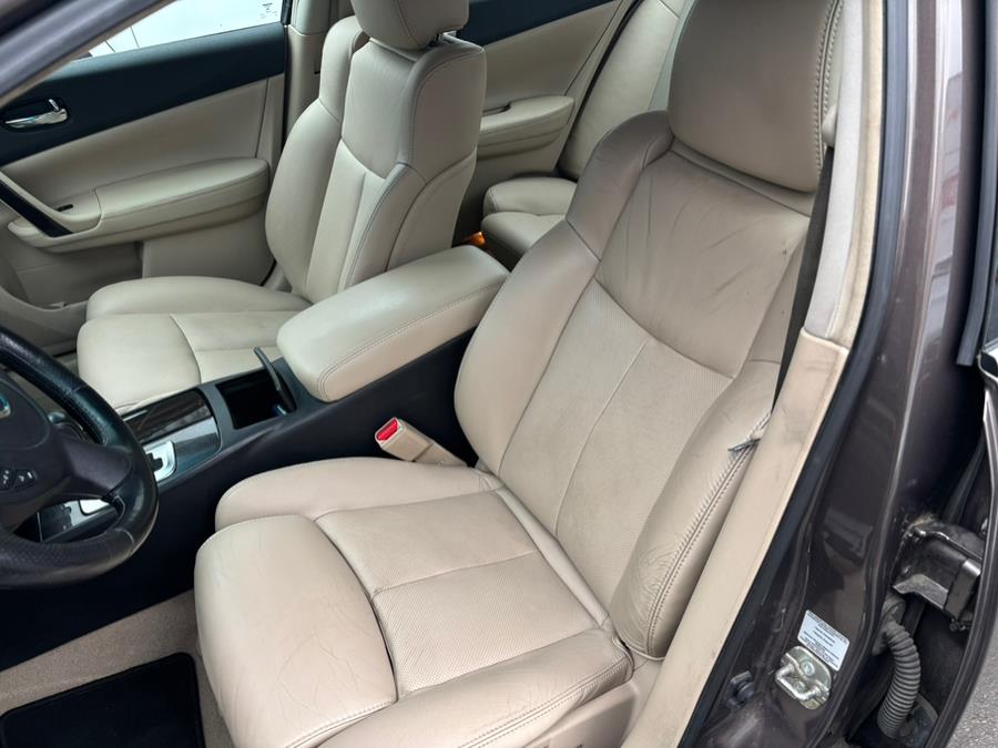 2013 Nissan Maxima 4dr Sdn 3.5 SV w/Sport Pkg, available for sale in Brooklyn, New York | Carsbuck Inc.. Brooklyn, New York 2013 Nissan Maxima 4dr Sdn 3.5 SV w/Sport Pkg, available for sale in Brooklyn, New York | Carsbuck Inc.. Brooklyn, New York