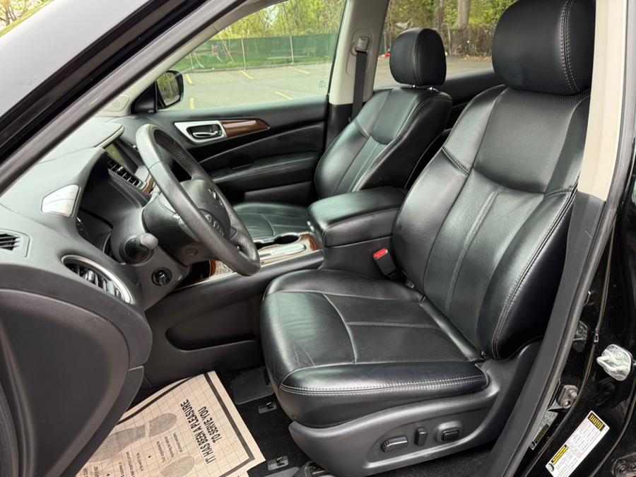 2017 Nissan Pathfinder Platinum 4WD, available for sale in Philadelphia, Pennsylvania | Eugen's Auto Sales & Repairs. Philadelphia, Pennsylvania 2017 Nissan Pathfinder Platinum 4WD, available for sale in Philadelphia, Pennsylvania | Eugen's Auto Sales & Repairs. Philadelphia, Pennsylvania