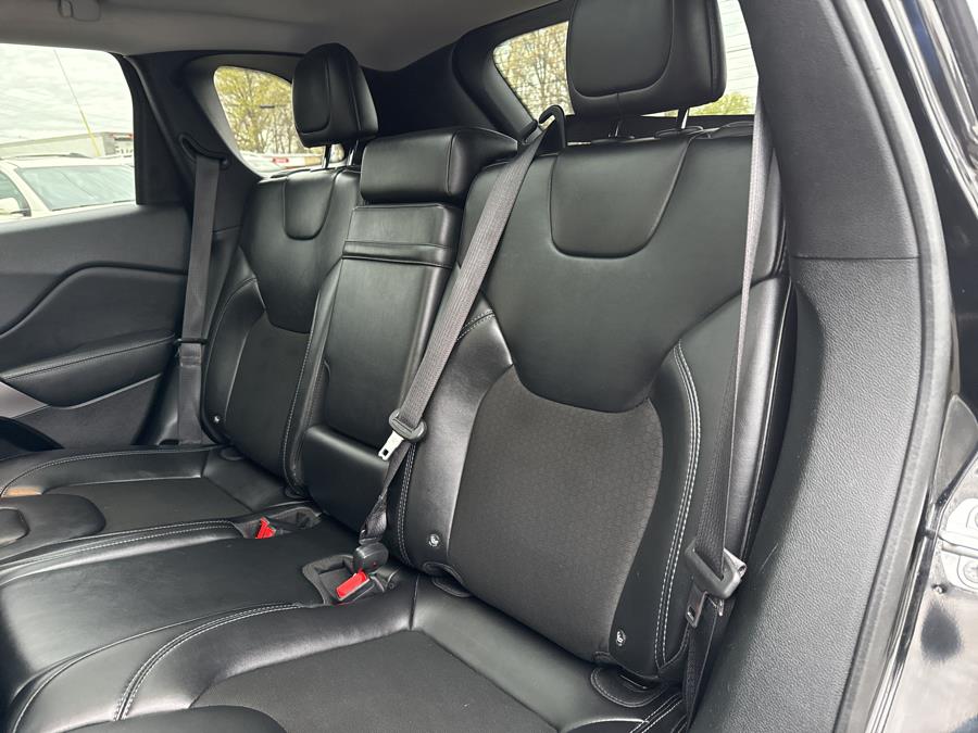 2019 Jeep Cherokee Latitude Plus 4x4, available for sale in Little Ferry, New Jersey | Victoria Preowned Autos Inc. Little Ferry, New Jersey 2019 Jeep Cherokee Latitude Plus 4x4, available for sale in Little Ferry, New Jersey | Victoria Preowned Autos Inc. Little Ferry, New Jersey