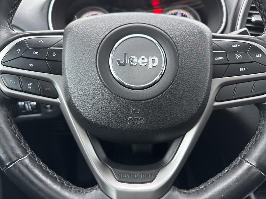 2019 Jeep Cherokee Latitude Plus 4x4, available for sale in Little Ferry, New Jersey | Victoria Preowned Autos Inc. Little Ferry, New Jersey 2019 Jeep Cherokee Latitude Plus 4x4, available for sale in Little Ferry, New Jersey | Victoria Preowned Autos Inc. Little Ferry, New Jersey