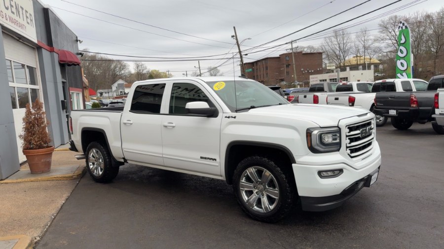 2018 GMC Sierra 1500 4WD Crew Cab 143.5" SLT, available for sale in Waterbury, Connecticut | West End Automotive Center. Waterbury, Connecticut 2018 GMC Sierra 1500 4WD Crew Cab 143.5" SLT, available for sale in Waterbury, Connecticut | West End Automotive Center. Waterbury, Connecticut