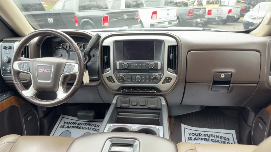 2018 GMC Sierra 1500 4WD Crew Cab 143.5" SLT, available for sale in Waterbury, Connecticut | West End Automotive Center. Waterbury, Connecticut 2018 GMC Sierra 1500 4WD Crew Cab 143.5" SLT, available for sale in Waterbury, Connecticut | West End Automotive Center. Waterbury, Connecticut