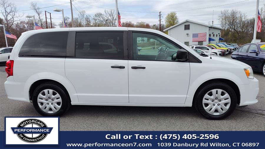 2019 Dodge Grand Caravan SE Wagon, available for sale in Wilton, Connecticut | Performance Motor Cars Of Connecticut LLC. Wilton, Connecticut 2019 Dodge Grand Caravan SE Wagon, available for sale in Wilton, Connecticut | Performance Motor Cars Of Connecticut LLC. Wilton, Connecticut