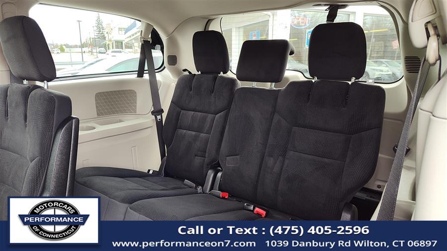 2019 Dodge Grand Caravan SE Wagon, available for sale in Wilton, Connecticut | Performance Motor Cars Of Connecticut LLC. Wilton, Connecticut 2019 Dodge Grand Caravan SE Wagon, available for sale in Wilton, Connecticut | Performance Motor Cars Of Connecticut LLC. Wilton, Connecticut