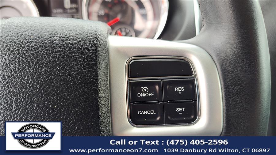 2019 Dodge Grand Caravan SE Wagon, available for sale in Wilton, Connecticut | Performance Motor Cars Of Connecticut LLC. Wilton, Connecticut 2019 Dodge Grand Caravan SE Wagon, available for sale in Wilton, Connecticut | Performance Motor Cars Of Connecticut LLC. Wilton, Connecticut