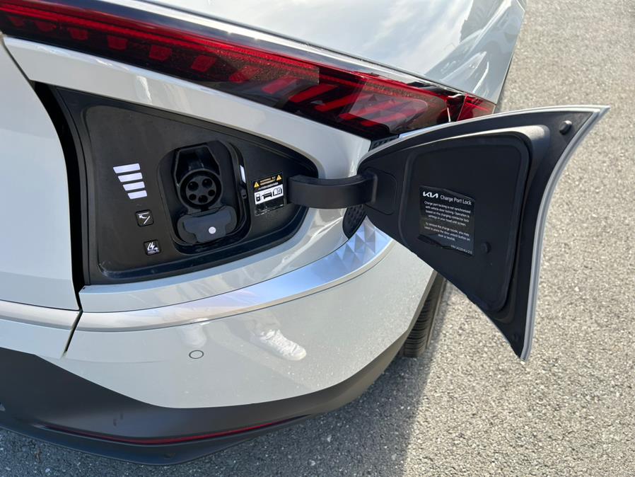 2024 Kia EV6 Long Range RWD, available for sale in Daly City, California | Green Light Auto Wholesale. Daly City, California 2024 Kia EV6 Long Range RWD, available for sale in Daly City, California | Green Light Auto Wholesale. Daly City, California