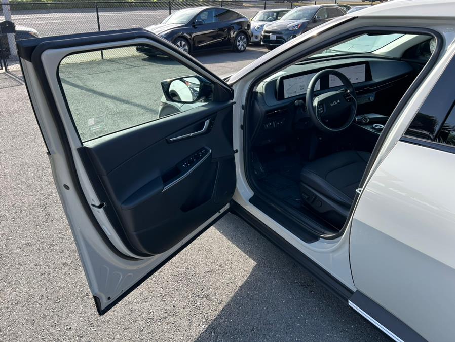 2024 Kia EV6 Long Range RWD, available for sale in Daly City, California | Green Light Auto Wholesale. Daly City, California 2024 Kia EV6 Long Range RWD, available for sale in Daly City, California | Green Light Auto Wholesale. Daly City, California
