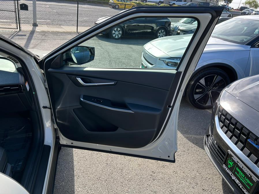 2024 Kia EV6 Long Range RWD, available for sale in Daly City, California | Green Light Auto Wholesale. Daly City, California 2024 Kia EV6 Long Range RWD, available for sale in Daly City, California | Green Light Auto Wholesale. Daly City, California