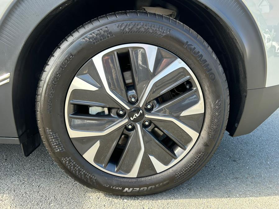 2024 Kia EV6 Long Range RWD, available for sale in Daly City, California | Green Light Auto Wholesale. Daly City, California 2024 Kia EV6 Long Range RWD, available for sale in Daly City, California | Green Light Auto Wholesale. Daly City, California
