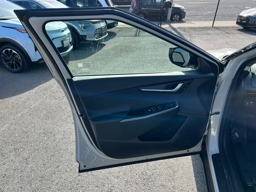 2024 Kia EV6 Long Range RWD, available for sale in Daly City, California | Green Light Auto Wholesale. Daly City, California 2024 Kia EV6 Long Range RWD, available for sale in Daly City, California | Green Light Auto Wholesale. Daly City, California