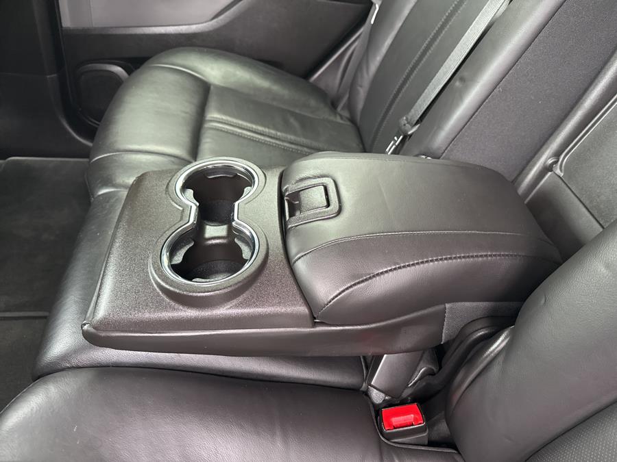 2011 Cadillac SRX FWD 4dr Luxury Collection, available for sale in Islip, New York | L.I. Auto Gallery. Islip, New York 2011 Cadillac SRX FWD 4dr Luxury Collection, available for sale in Islip, New York | L.I. Auto Gallery. Islip, New York