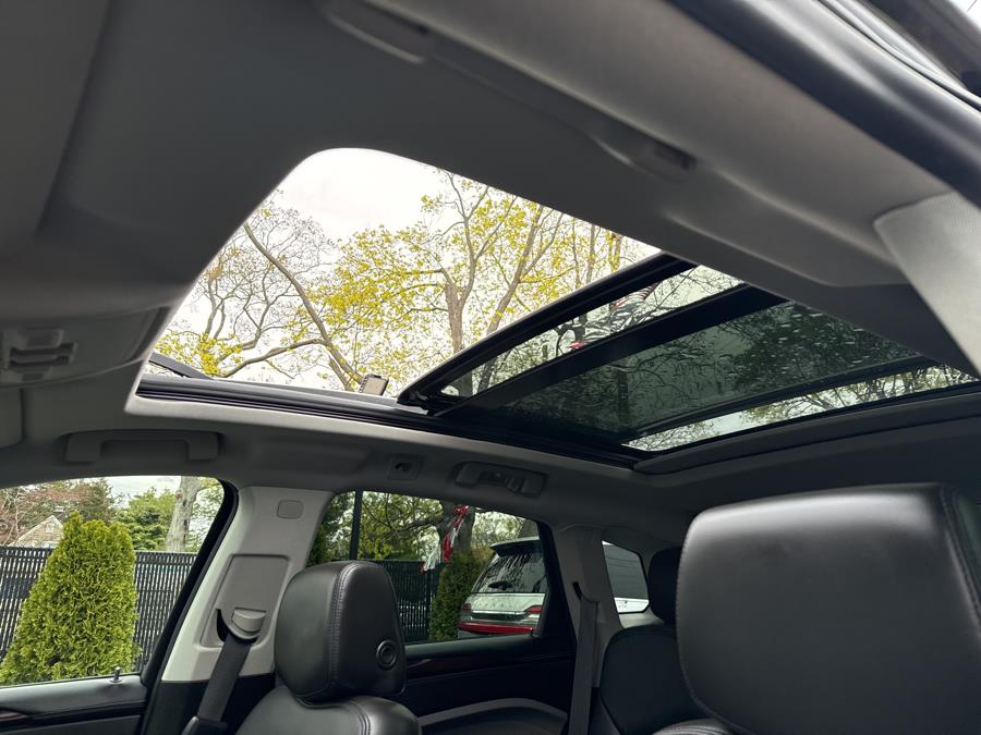 2011 Cadillac SRX FWD 4dr Luxury Collection, available for sale in Islip, New York | L.I. Auto Gallery. Islip, New York 2011 Cadillac SRX FWD 4dr Luxury Collection, available for sale in Islip, New York | L.I. Auto Gallery. Islip, New York