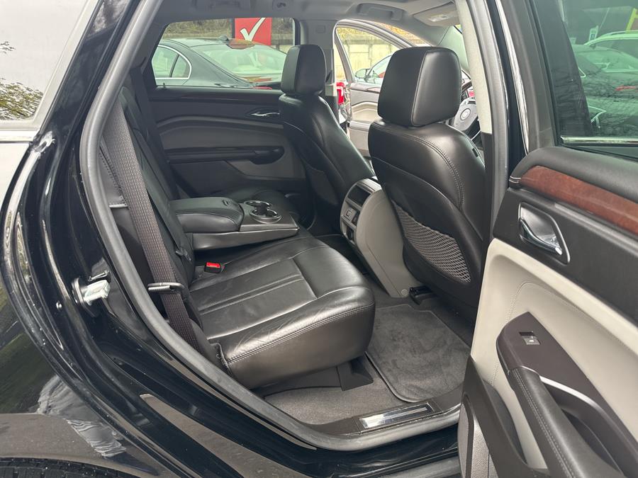 2011 Cadillac SRX FWD 4dr Luxury Collection, available for sale in Islip, New York | L.I. Auto Gallery. Islip, New York 2011 Cadillac SRX FWD 4dr Luxury Collection, available for sale in Islip, New York | L.I. Auto Gallery. Islip, New York