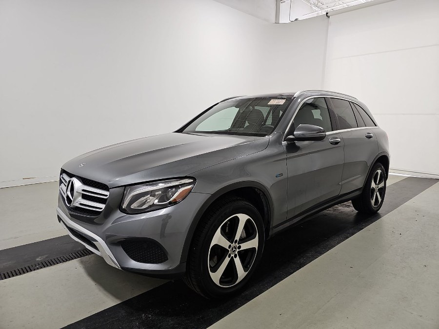 Used 2019 Mercedes-Benz GLC in Franklin Square, New York | C Rich Cars. Franklin Square, New York